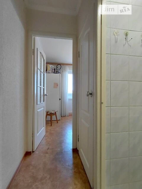 Sale of 1-room apartment 35 sq. m. on Volodymyr Ivasyuk Ave. 51