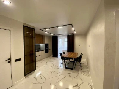 Apartment. Ternopil, Yaremyi Street