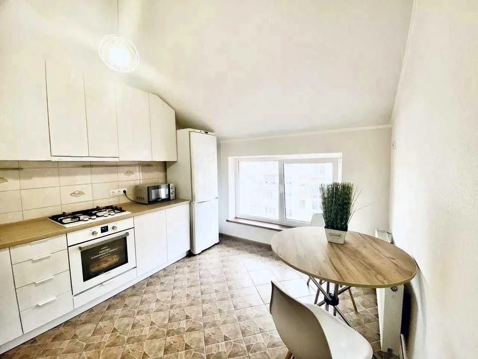 Apartment. Lviv, Rychyska St.