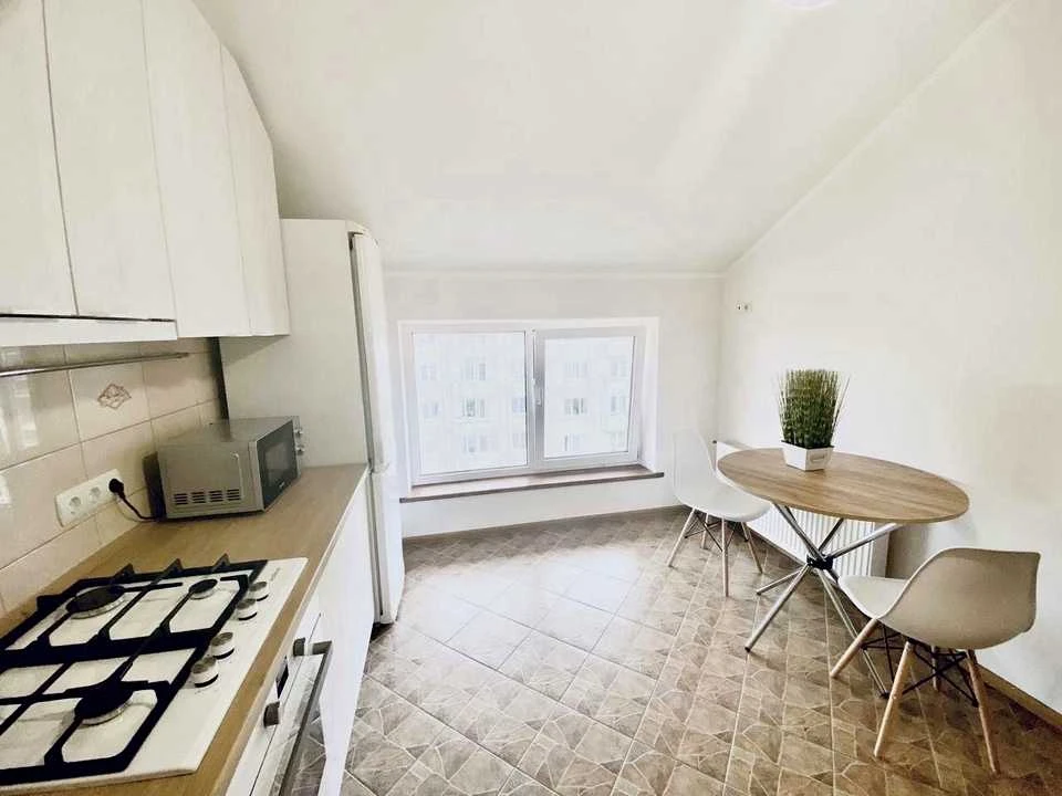 Apartment. Lviv, Rychyska St.