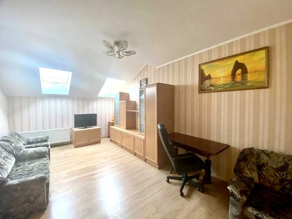 Apartment. Lviv, Rychyska St.