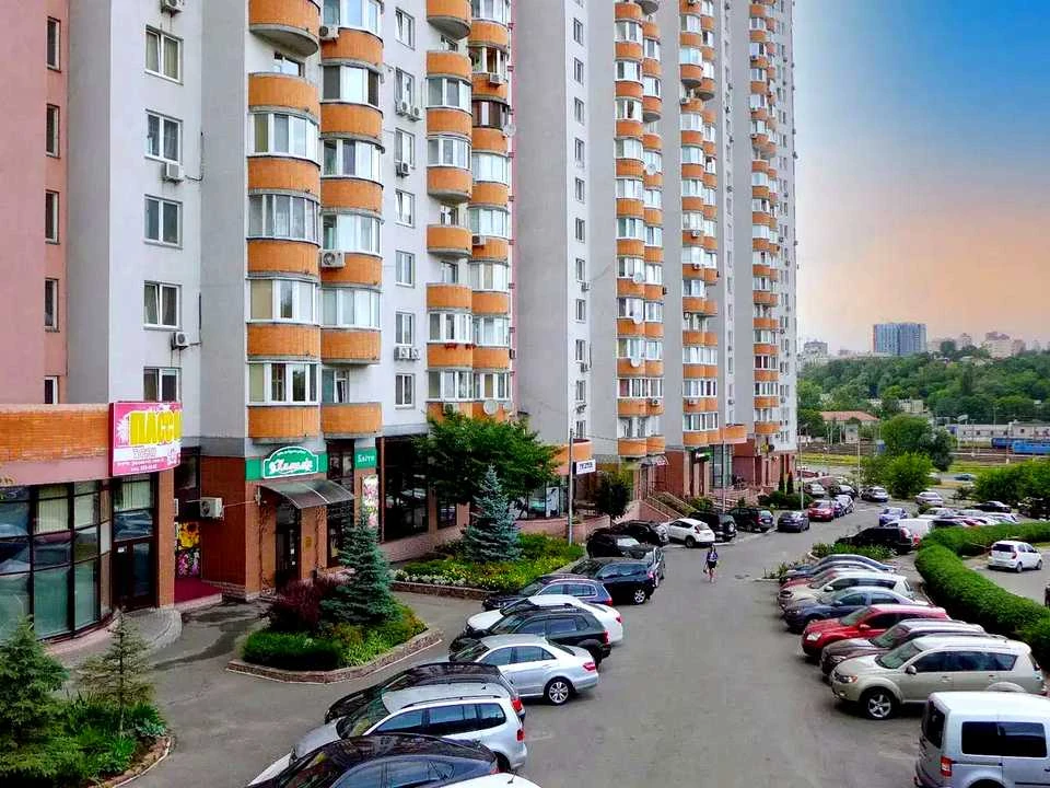 Квартира. Киев, Феодосийский проезд