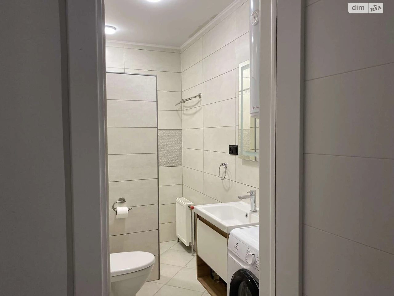 Long-Term Rental Apartment, Holosiiv