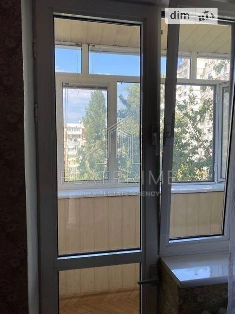 For sale 3-room apartment 72 sq. m on Svobody Ave. 1/60 • ID 3469