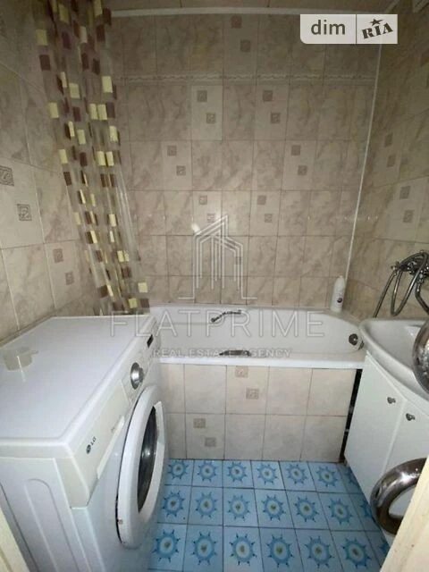 For sale 3-room apartment 72 sq. m on Svobody Ave. 1/60 • ID 3469