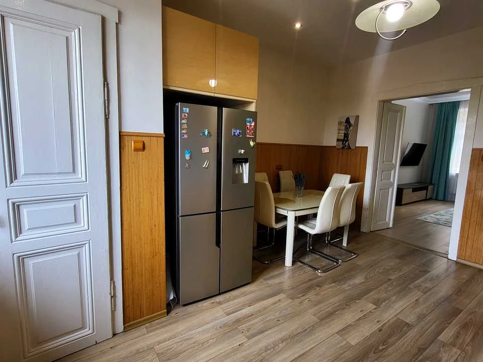 Apartment. Sheptytskykh Street, Lviv