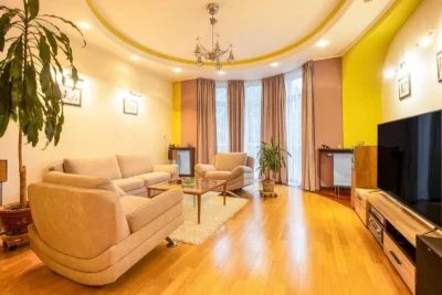 Apartment for Sale, 3 rooms, Efremova 13
