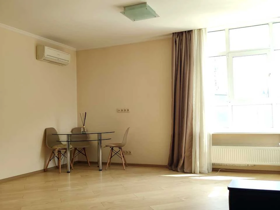 Apartment. Валерія Лобановського Avenue, Kyiv.