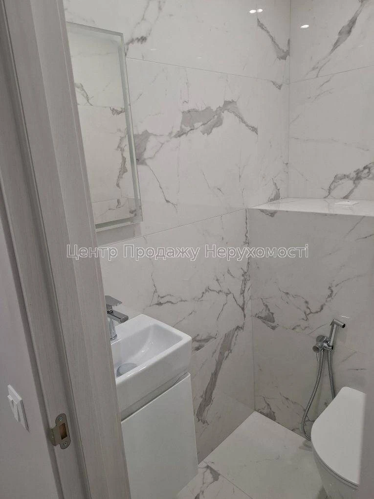 Продажа 2-комнатной квартиры 72 м² на 11 этаже в Киеве, дом