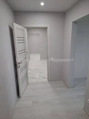 Продажа 2-комнатной квартиры 72 м² на 11 этаже в Киеве, дом