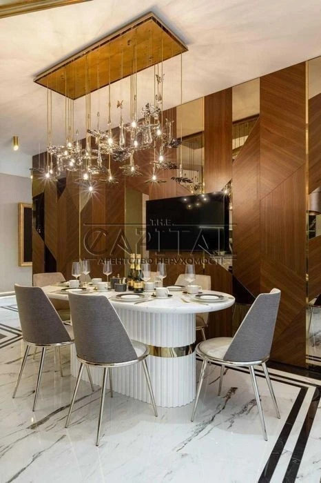 For sale 3 rooms (157m2) residential complex "Busov Hill" Pecherskyi district, Botanichny