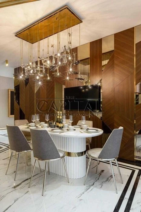 For sale 3 rooms (157m2) residential complex "Busov Hill" Pecherskyi district, Botanichny
