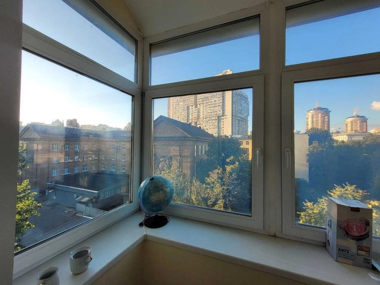 Продажа 3-комнатной квартиры 77 м² с высотой потолка 3,2 м в тихом месте