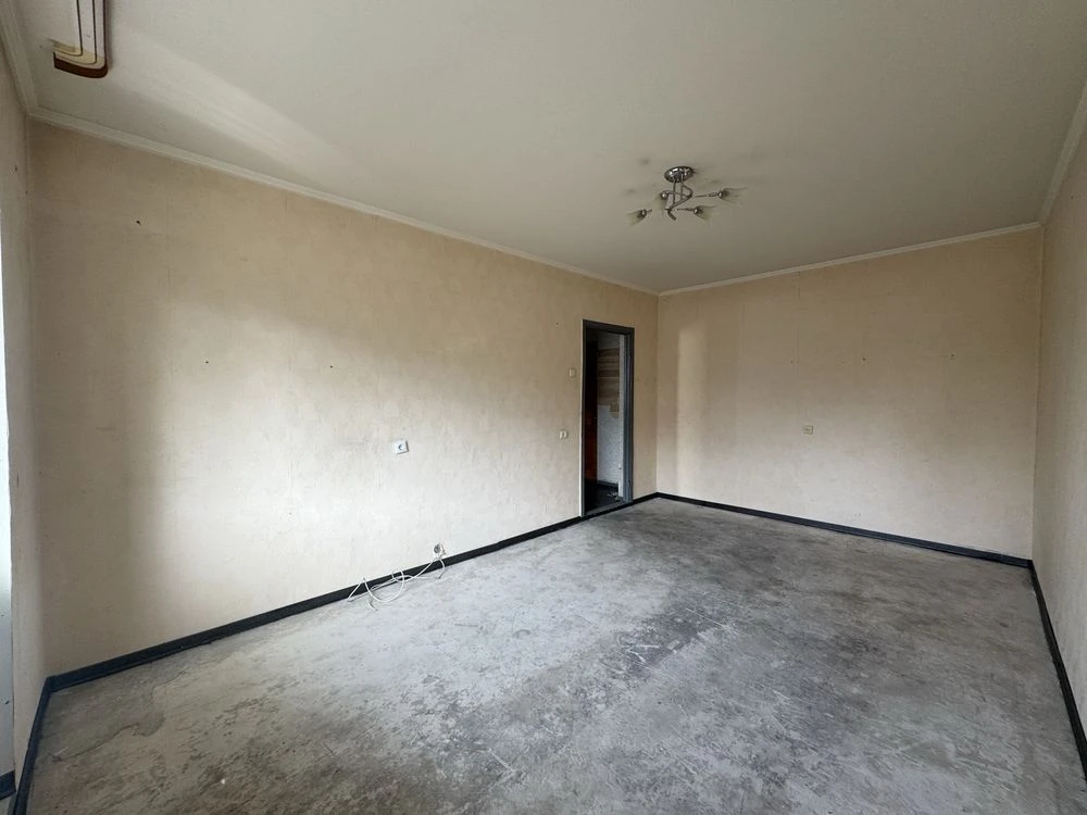 1-bedroom apartment for sale, near Pozniaky metro, вул. Мишуги, 1