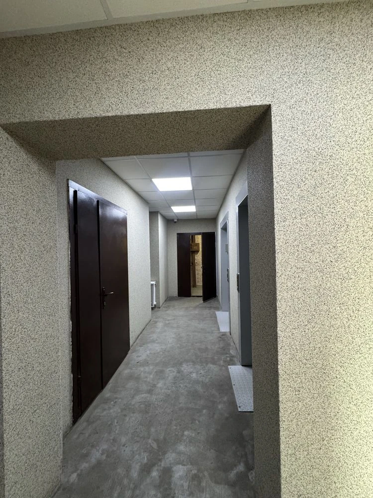 1-bedroom apartment for sale, near Pozniaky metro, вул. Мишуги, 1