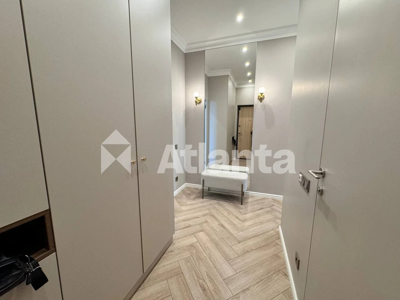 3-комнатная квартира на ул. Толбухина, ул. Краснова (86,7 кв.м.)