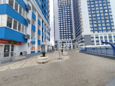 3-комнатная квартира на ул. Толбухина, ул. Краснова (86,7 кв.м.)