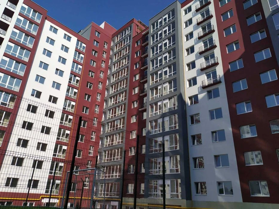 КНЯГИНЕН большая, 2-х комн 8эт., 74м.кв, с кухня-гостиная
