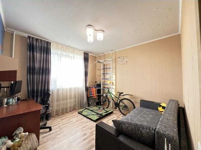 2-комнатная квартира на Библика 2-В, метро Масельского с Газом