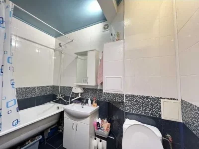 2-комнатная квартира на Библика 2-В, метро Масельского с Газом