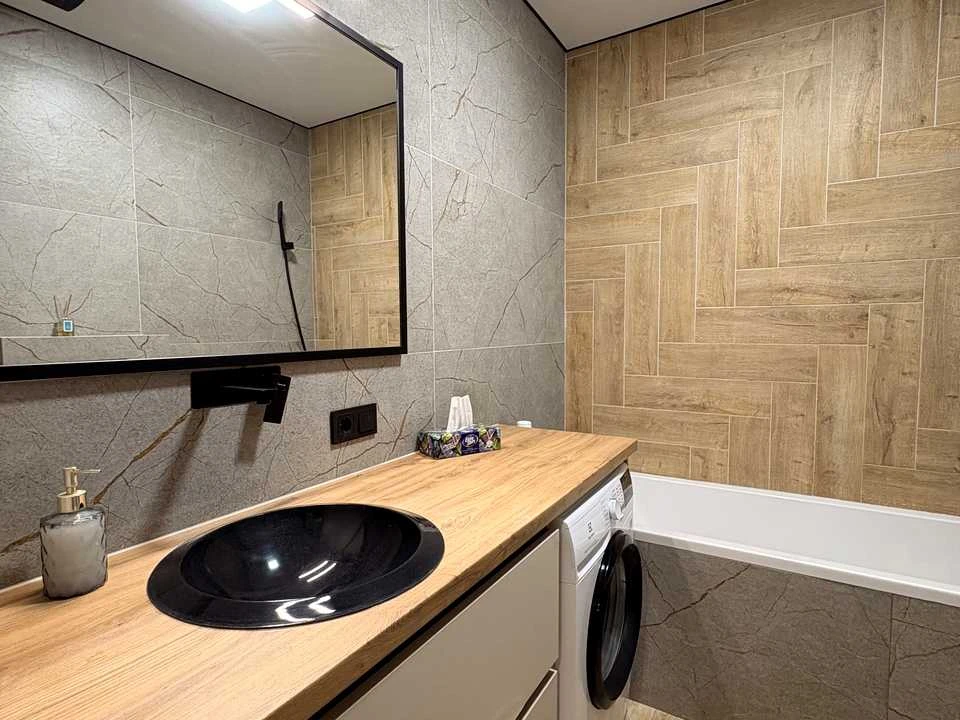 Apartment. Lviv, Shchyretska St.
