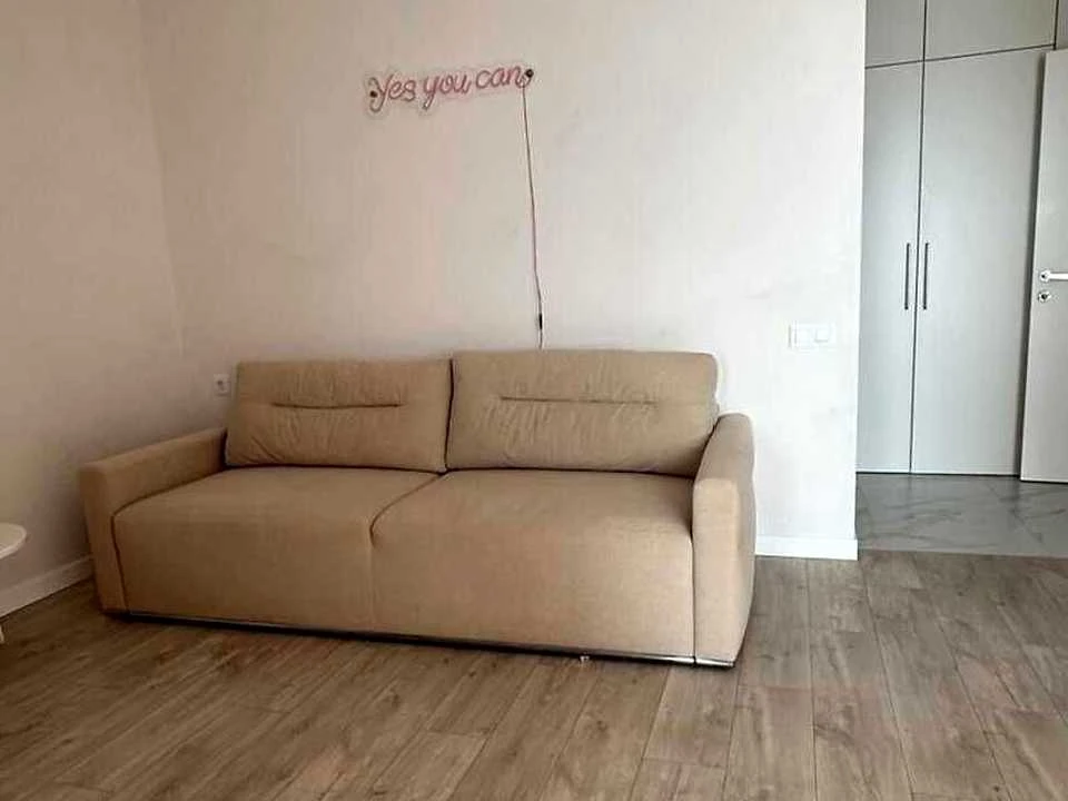 Apartment. Volodymyr Yasyuk Street, Kyiv
