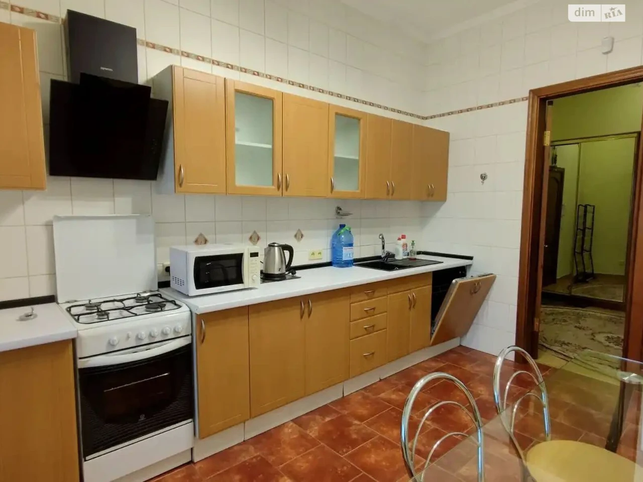 Long-Term Rental Apartment on Podil