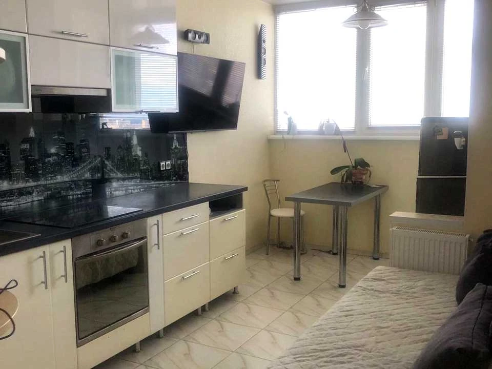 Квартира. Киев, проспект Рональда Рейгана
