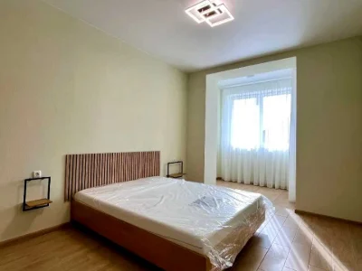 Квартира. Дніпро, вул. Євгена Чикаленка