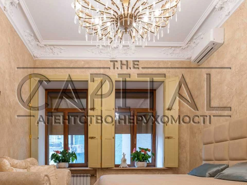 Квартира. Киев, улица Михаиловская