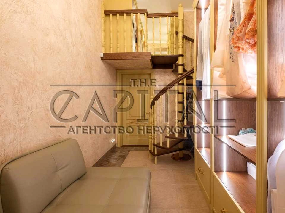 Квартира. Киев, улица Михаиловская