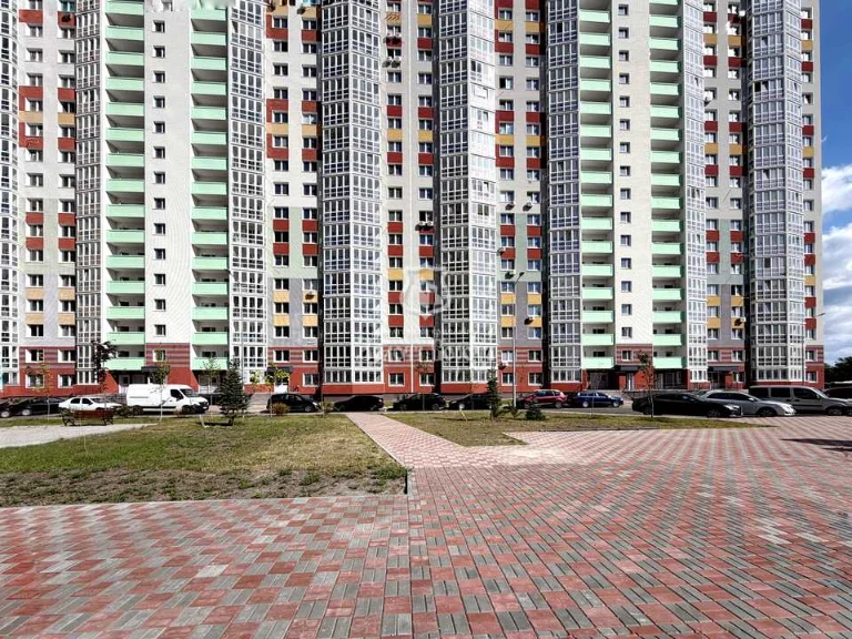 Квартира. Київ, Бориса Гмирі вул.