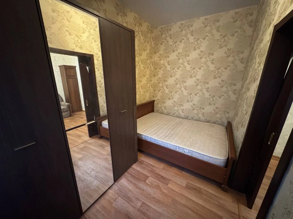Sale of a 3-bedroom apartment with land