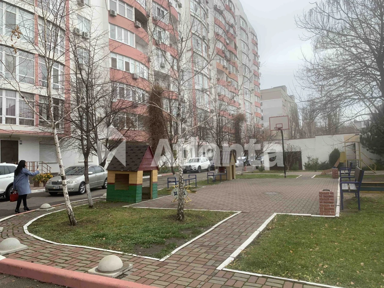Квартира 4-комнатная в ЖК "Исток" на Фонтанке