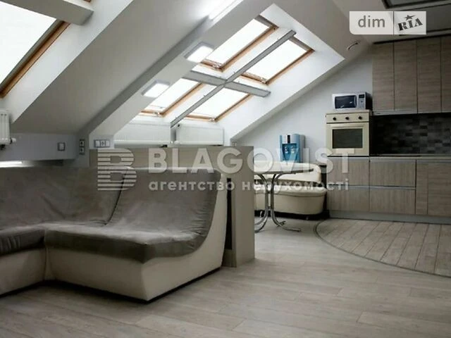For sale 2-room apartment 65 sq. m. on Regeneratorna St. 4 • ID 346