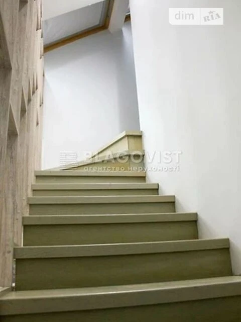 For sale 2-room apartment 65 sq. m. on Regeneratorna St. 4 • ID 346