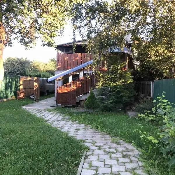 Двохповерховий будинок, Промисловий, 110 м²