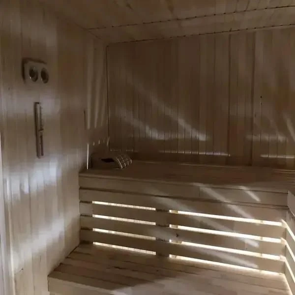 Двохповерховий будинок, Промисловий, 110 м²