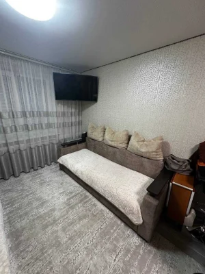 1-room apartment in dormitory in Vystavka, excellent option regarding condition and location