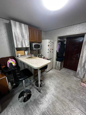 1-room apartment in dormitory in Vystavka, excellent option regarding condition and location
