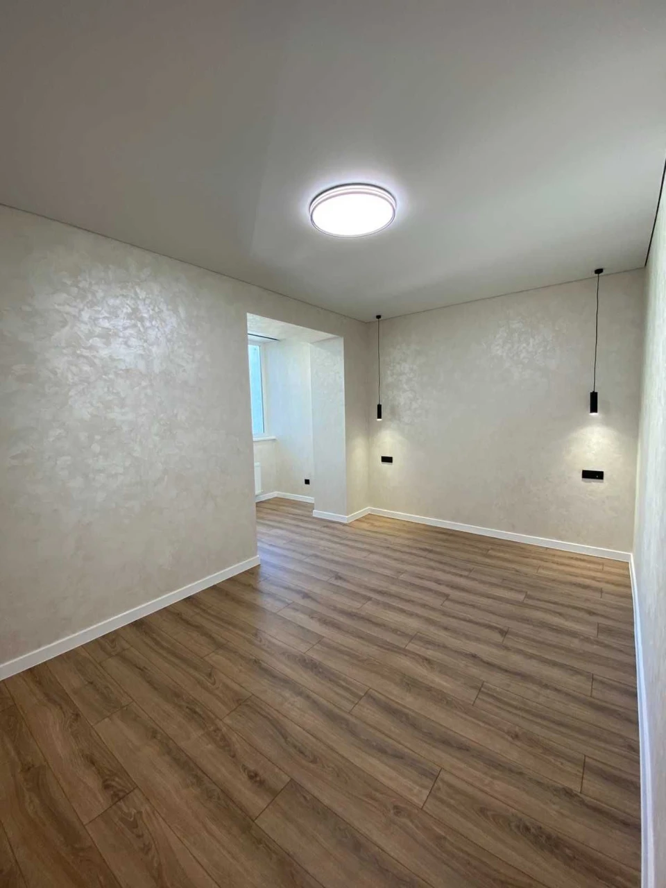 Spacious Apartment with Stylish Renovation in ЖК Софія