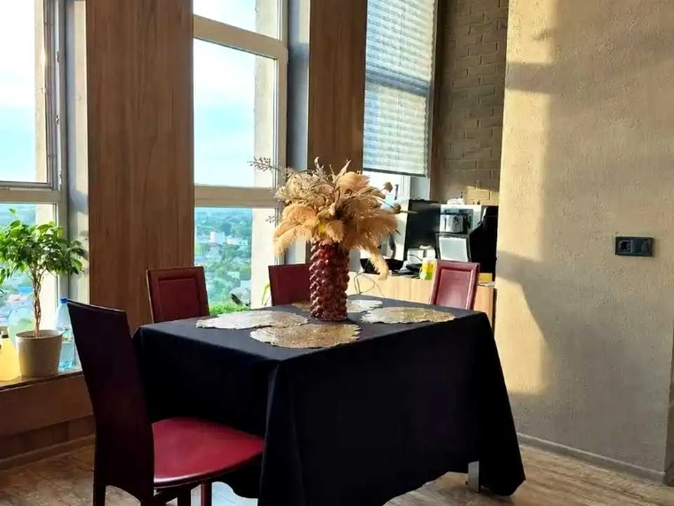 Apartment. Dnipro, Lugovska Street