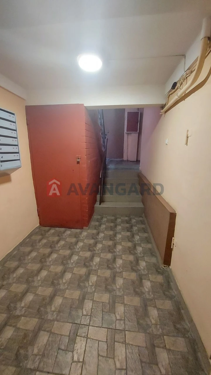 For Sale 3-room apartment Industrial district, Darnytska 47 999$