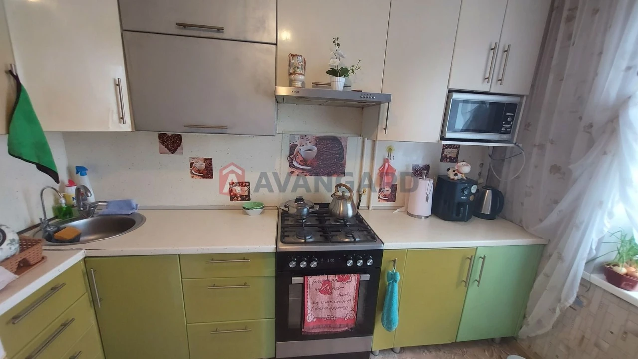For Sale 3-room apartment Industrial district, Darnytska 47 999$