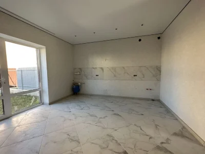 Townhouse / renovated 3 bedrooms, Barskoho Shosse district