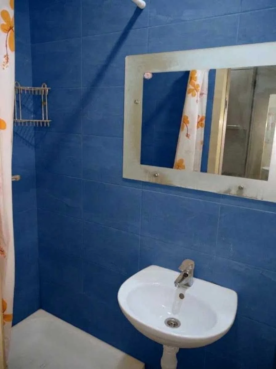 For Sale: 1-Bedroom Apartment 8 Minutes Walk from Akademika Pavlov Metro