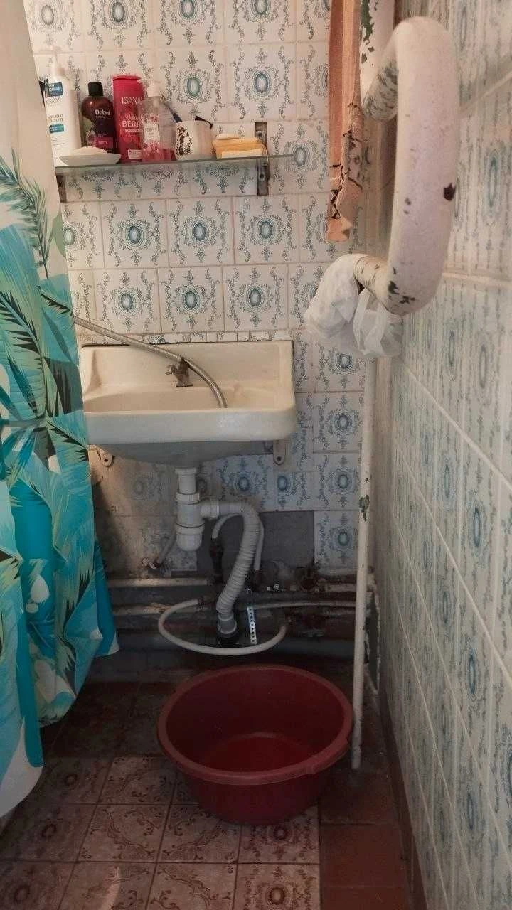 For Sale: 2-Apartment on Novykh Domakh