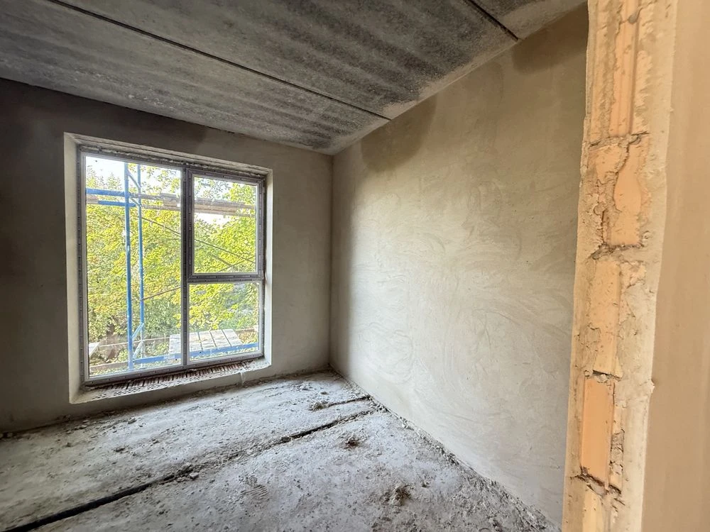 Sale of a 2-bedroom apartment in the Red Hills residential complex, Red Hills area.