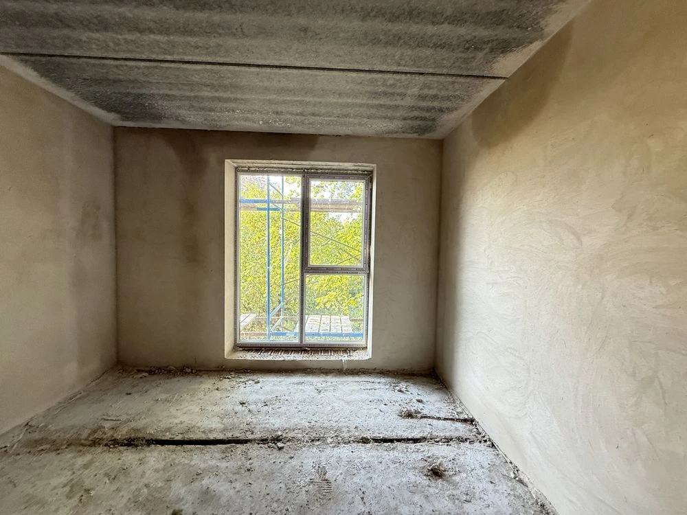 Sale of a 2-bedroom apartment in the Red Hills residential complex, Red Hills area.