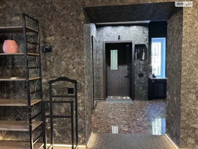 Sale: Spacious House on Wide Valley